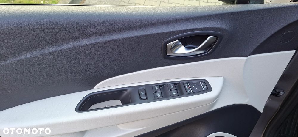 Renault Captur ENERGY TCe 90 Start&Stop Intens - 17
