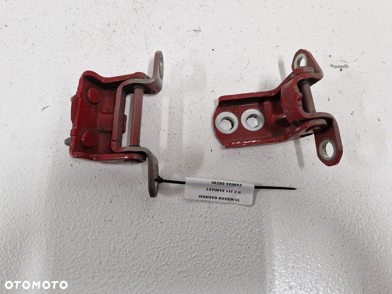NISSAN QASHQAI 2 II J11 ZAWIASY DRZWI PRAWY TYŁ PRAWE TYLNE KOMPLET Z10 G - 1