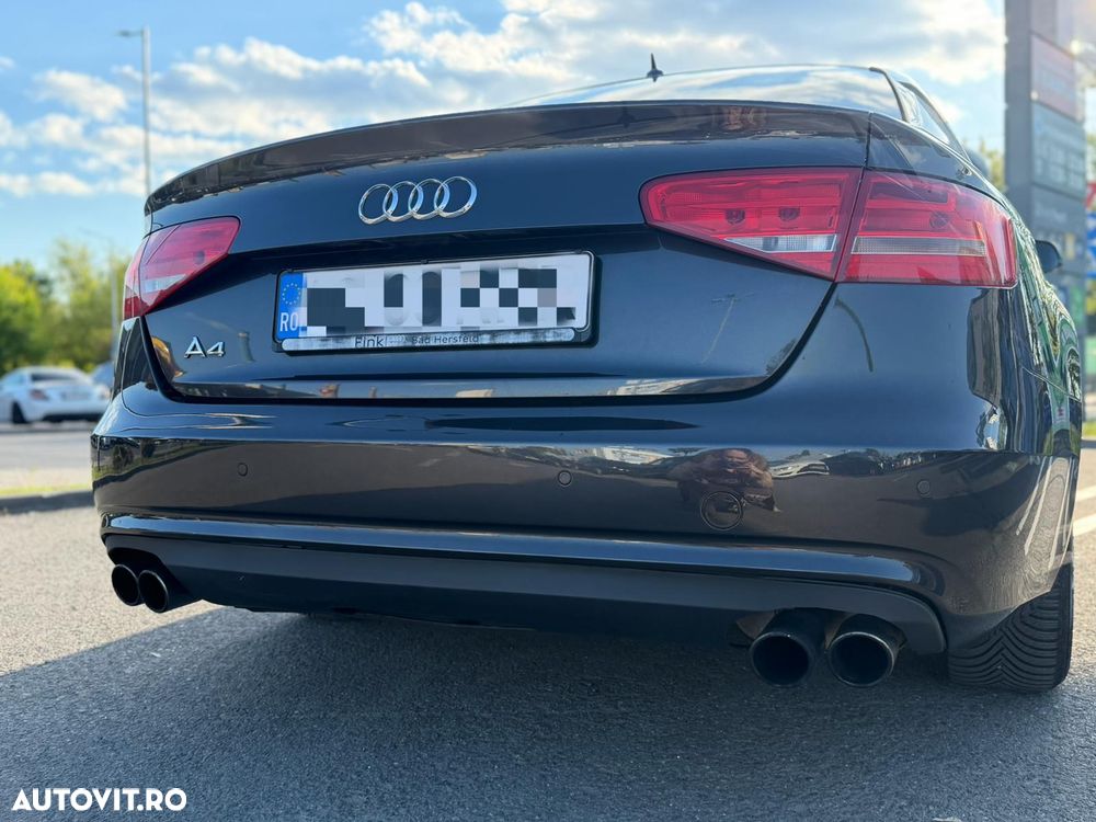 Audi A4 2.0 TFSI quattro S tronic S line Sportpaket - 2