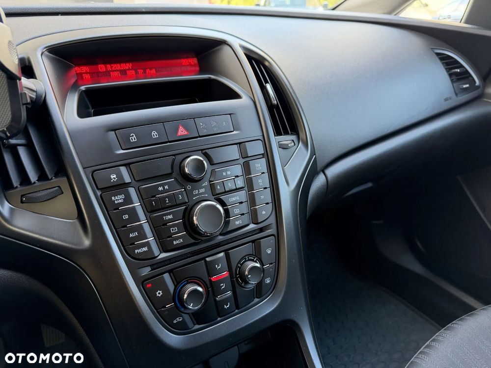 Opel Astra - 19