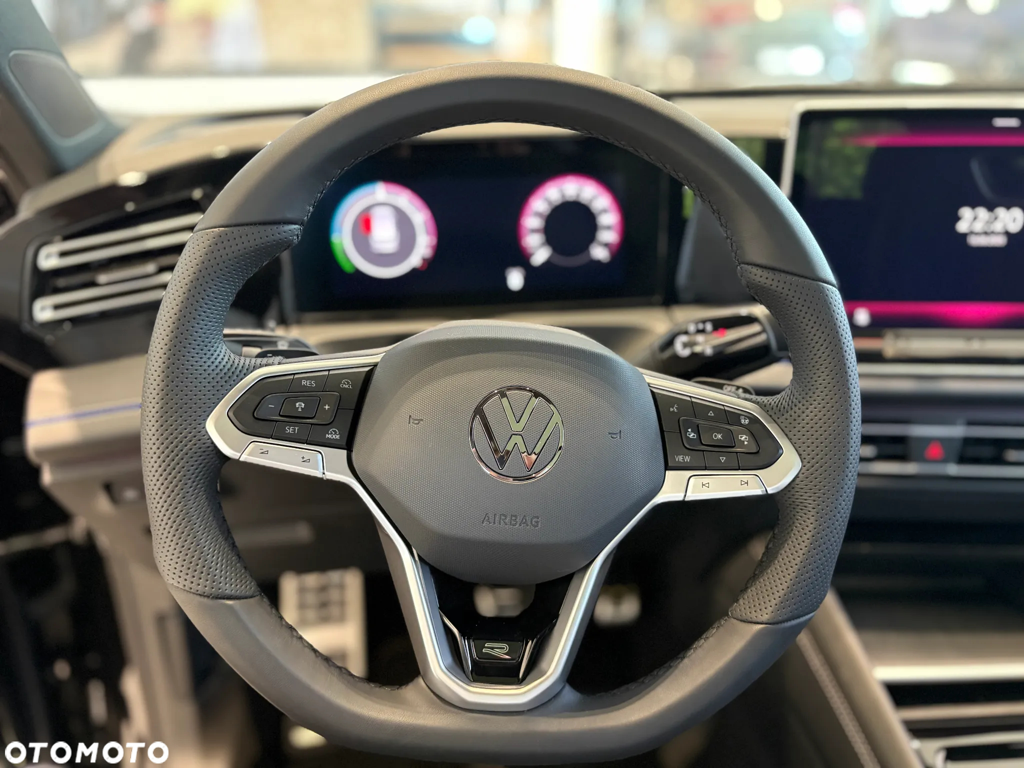 Volkswagen Tiguan 1.5 eHybrid PHEV R-Line Plus DSG - 13