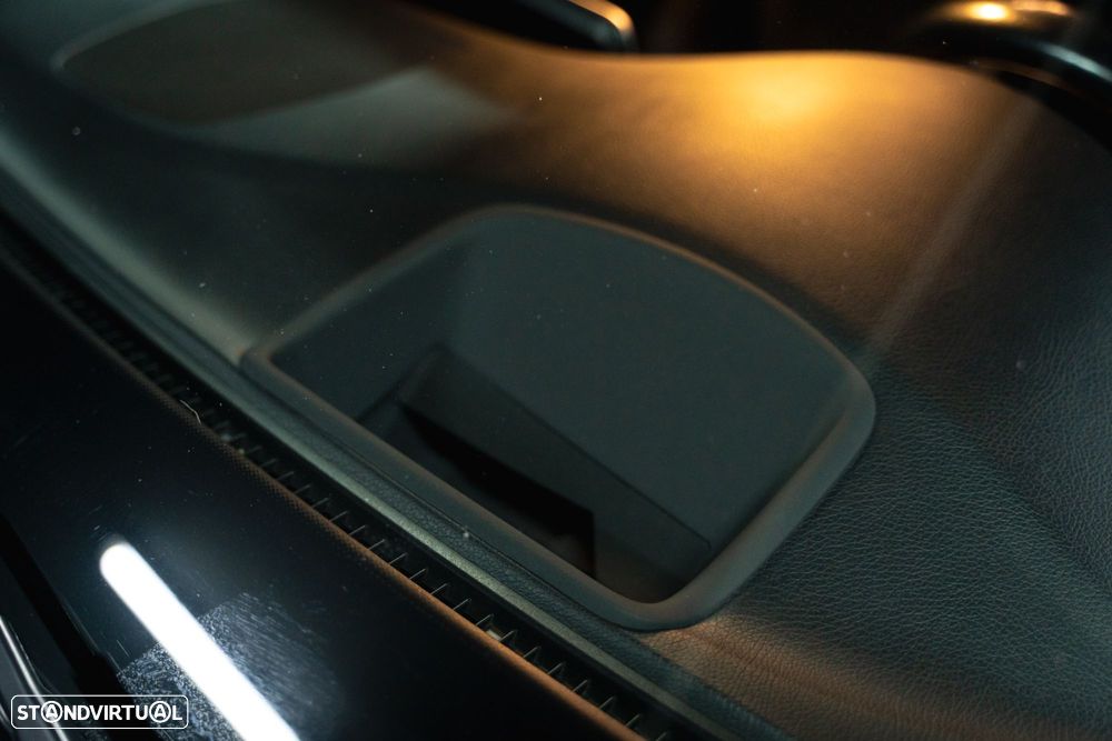 Mercedes-Benz GLC 300 e Coupé 4Matic - 14