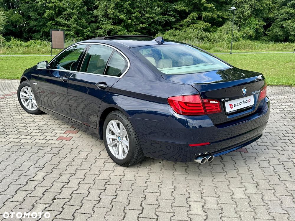 BMW Seria 5 530d xDrive Sport-Aut - 7