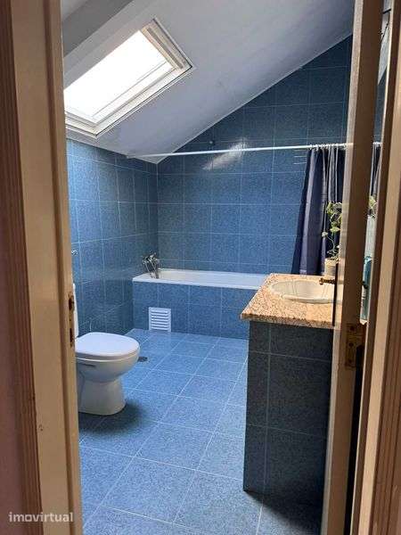 Duplex em vivenda no estoril, 2minuitos do casino - Grande imagem: 2/12