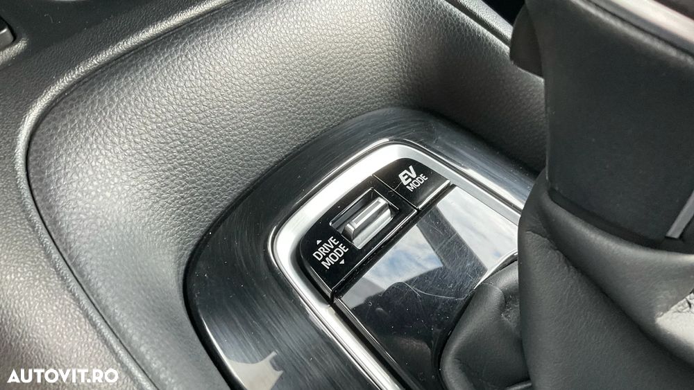 Toyota Corolla 1.8 HSD Dynamic - 25