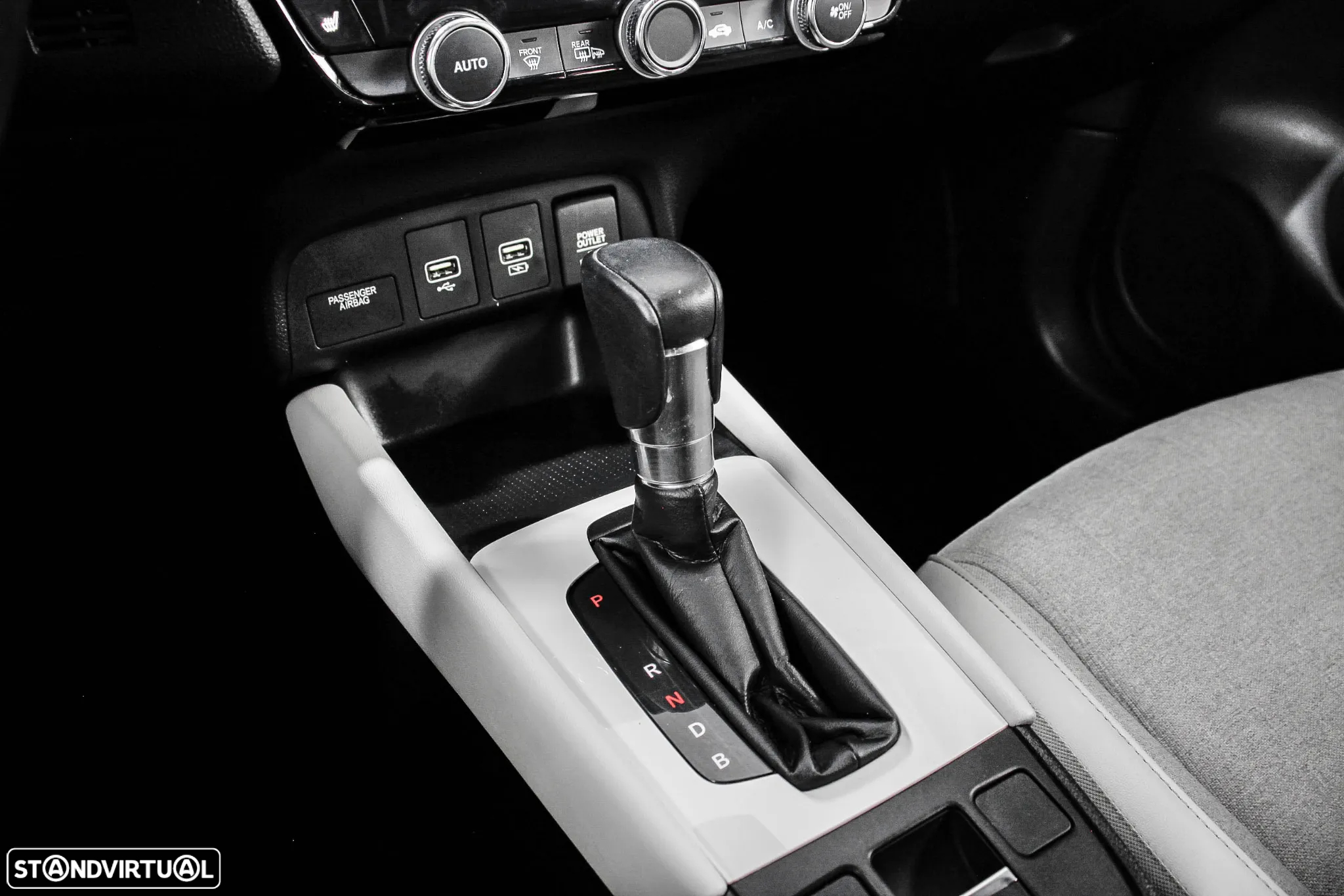 Honda Jazz 1.5 i-MMD Executive - 41