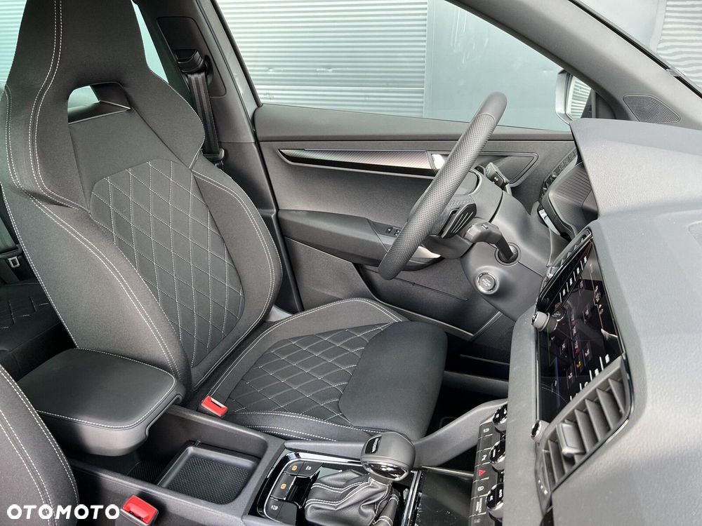 Skoda Karoq 1.5 TSI ACT Sportline DSG - 30