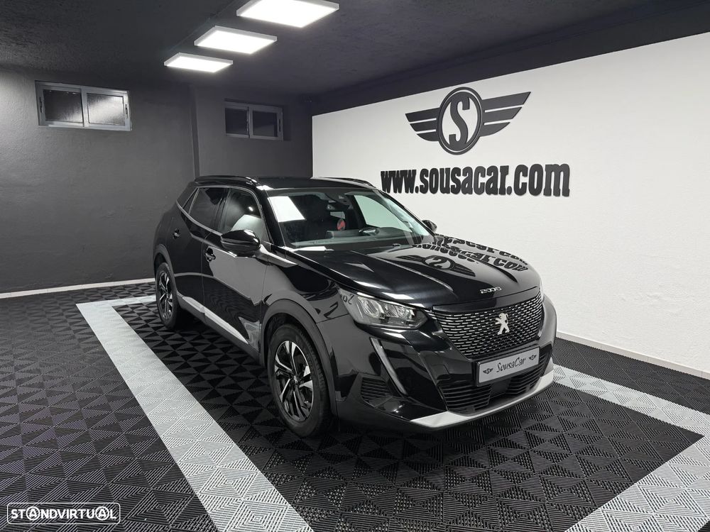 Peugeot 2008 PureTech 100 Allure - 1