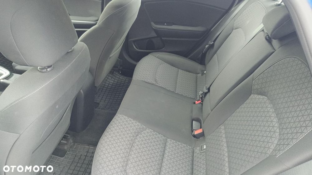 Kia Ceed 1.5 T-GDI L Business Line Plus DCT - 13