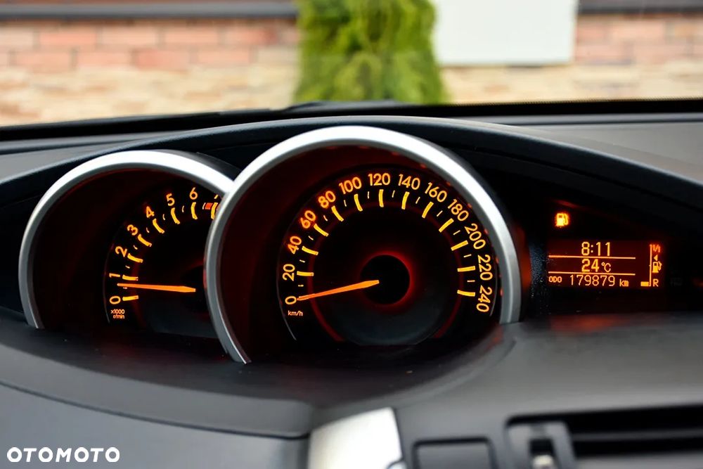 Toyota Verso 1.8 5-Sitzer Executive - 23