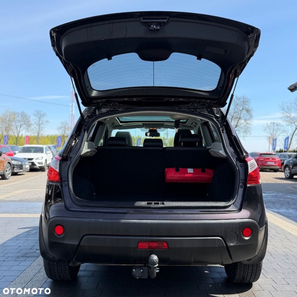 Nissan Qashqai - 11