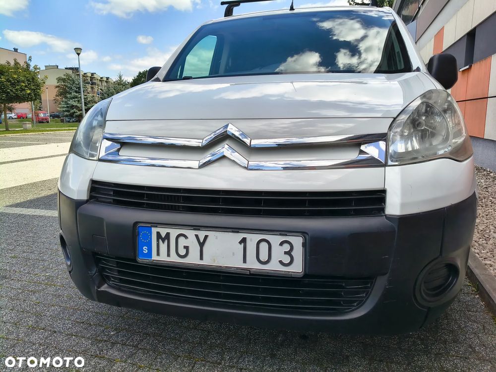 Citroën BERLINGO 1.6 HDI (90KM) 5-BIEGÓW (L1H1) KLIMA WEBASTO STAN IDEALNY 100% BEZWYPADKOWY SERWIS KM NIE MA RDZY - 29