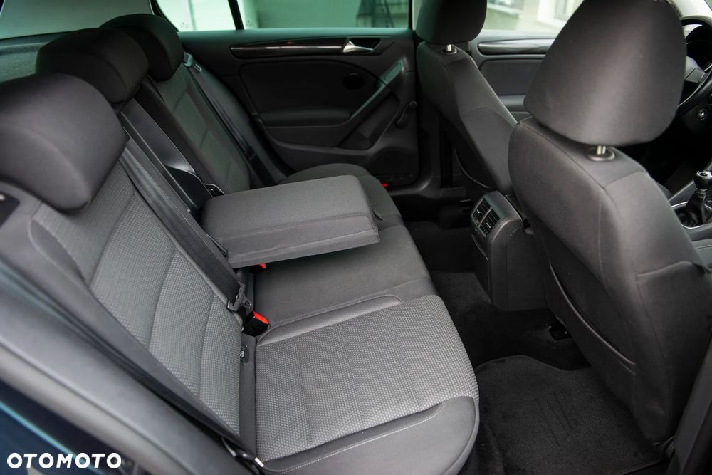 Volkswagen Golf 1.4 TSI Style - 21