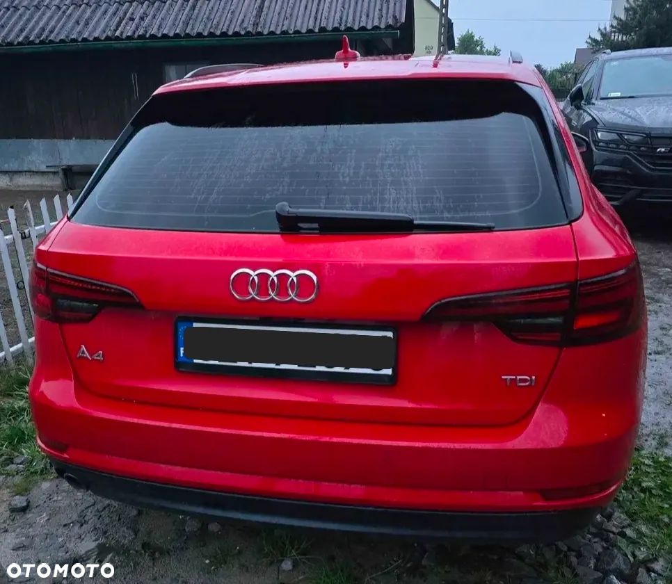 Audi A4 Avant 2.0 TDI S tronic - 2