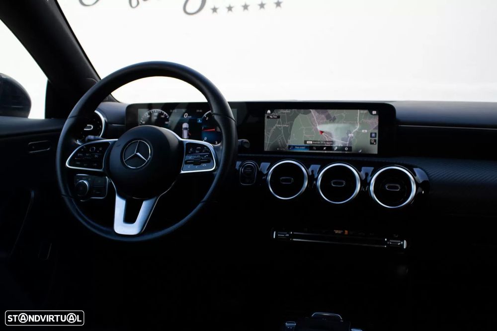 Mercedes-Benz CLA 180 d 8G-DCT Edition Progressive Line — fotografia 30