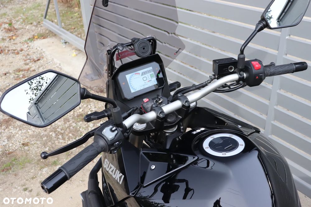 Suzuki V-STROM - 7
