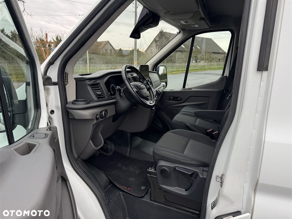 Ford TRANSIT - 13