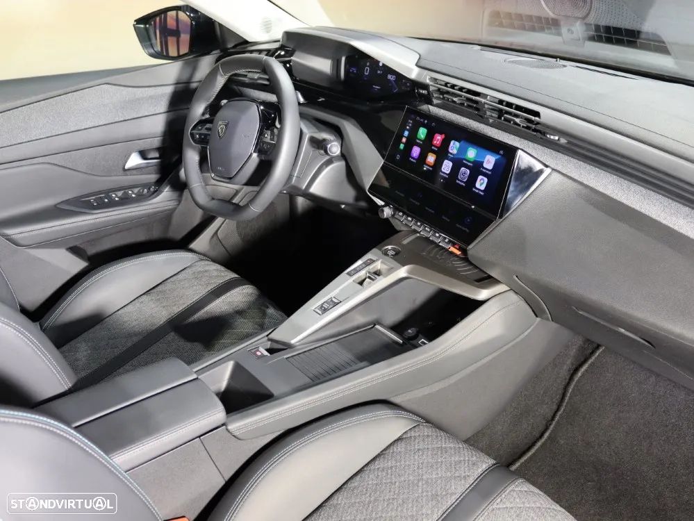 Peugeot 408 1.2 PureTech Allure Pack EAT8 - 13