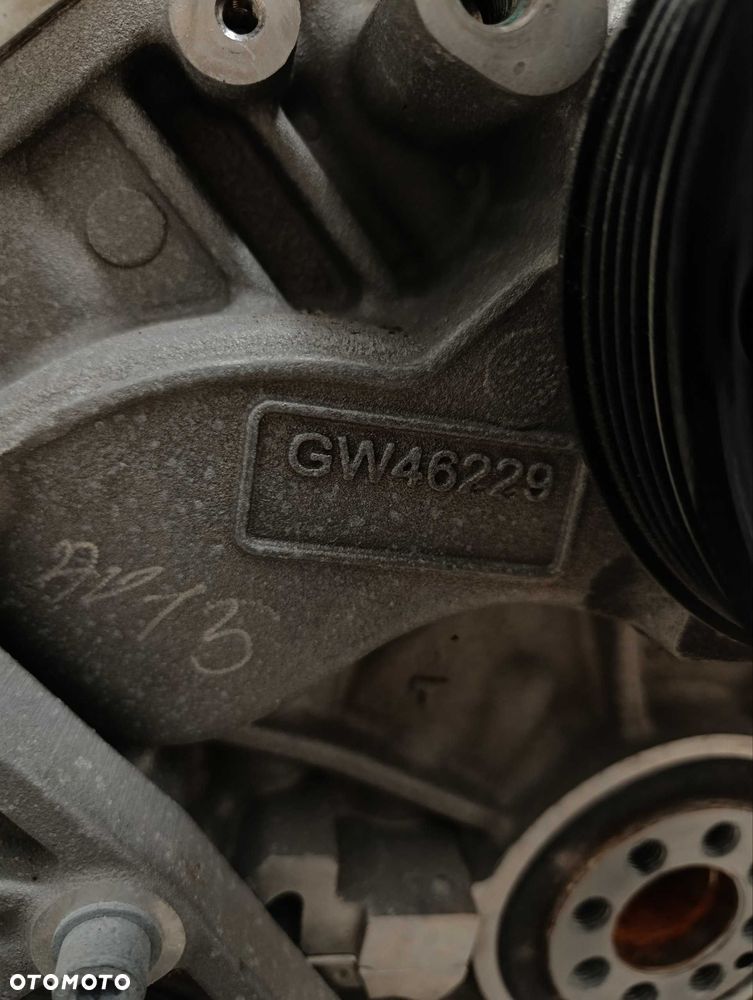 Silnik 3.0L Nettuno 90 z Maserati MC20 Cielo - 15