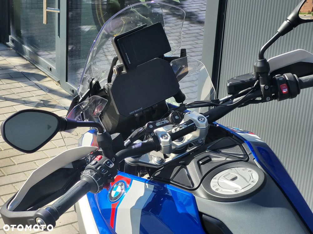 BMW R - 9