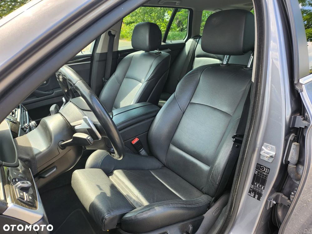 BMW Seria 5 520d - 13