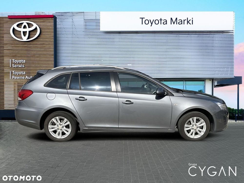 Chevrolet Cruze 1.6 LS - 6