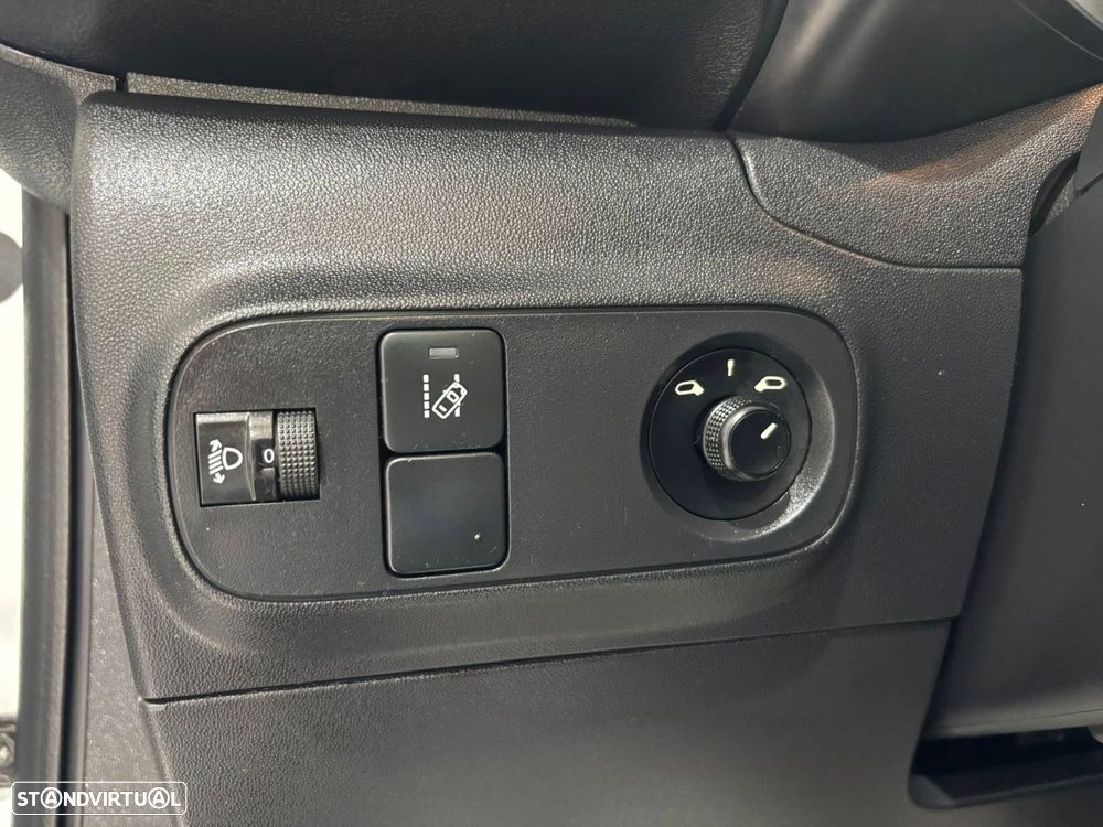 Citroën C3 1.2 PureTech Feel - 18