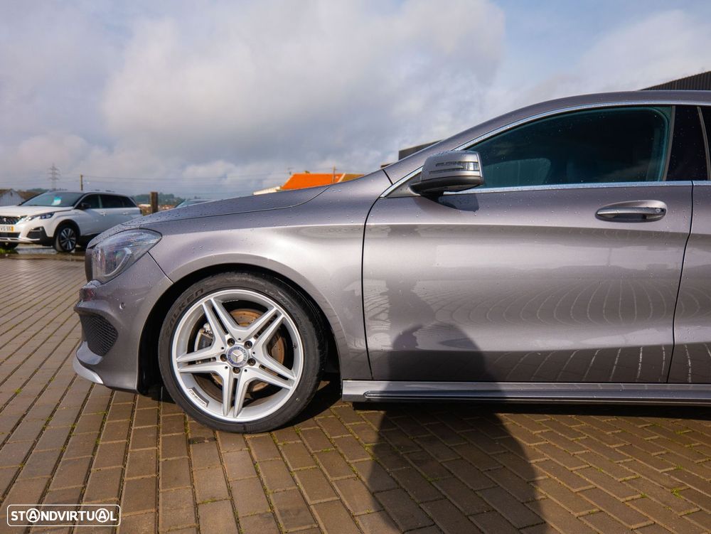 Mercedes-Benz CLA 220 d 7G-DCT AMG Line - 5