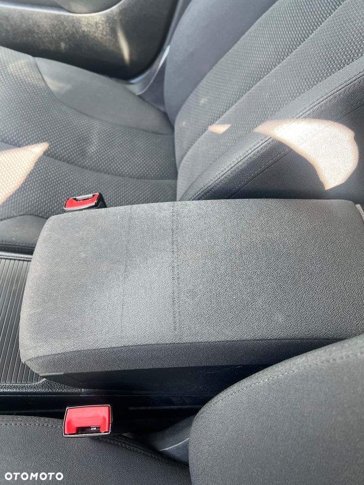 Volkswagen Passat 2.0 TDI DPF Comfortline DSG - 16