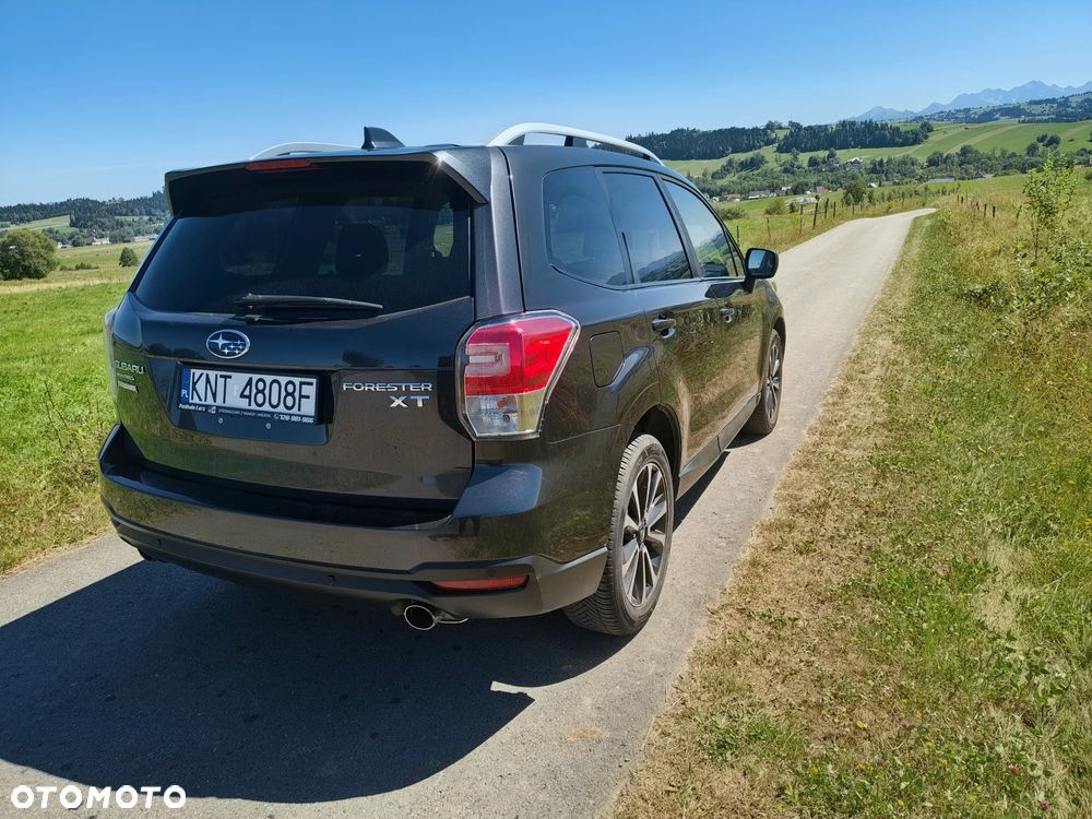 Subaru Forester 2.0 XT Comfort Lineartronic - 21