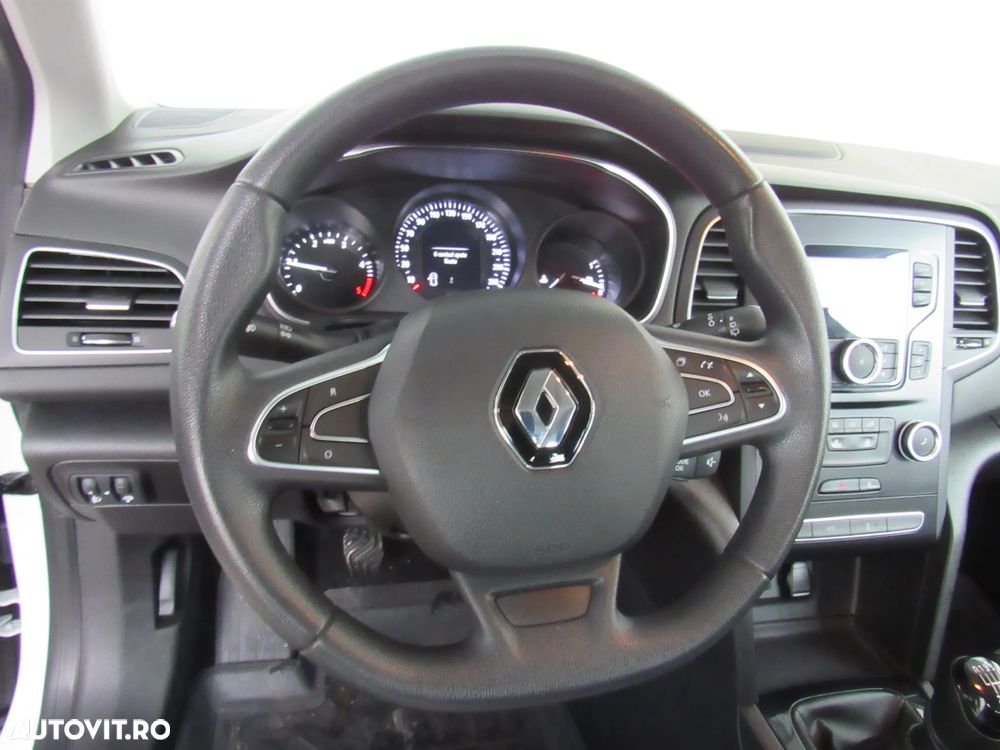 Renault Megane Blue dCi Life - 18