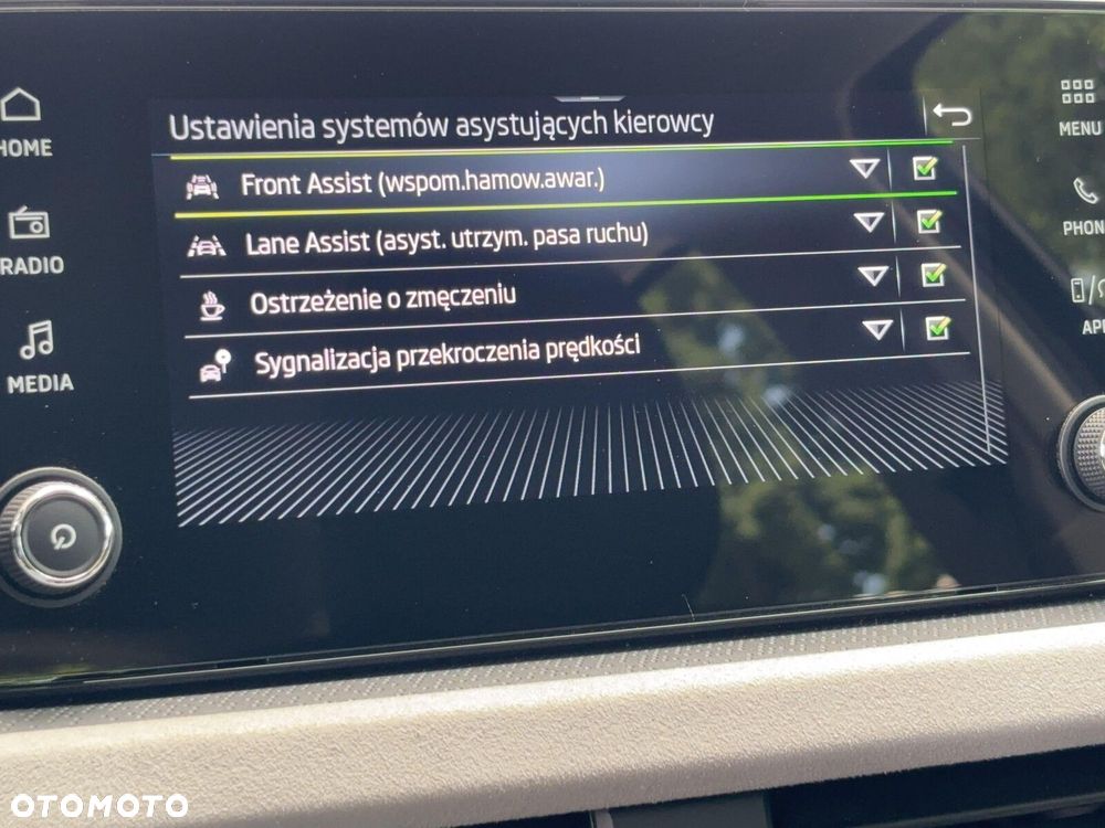 Skoda Scala 1.0 TSI Selection - 30