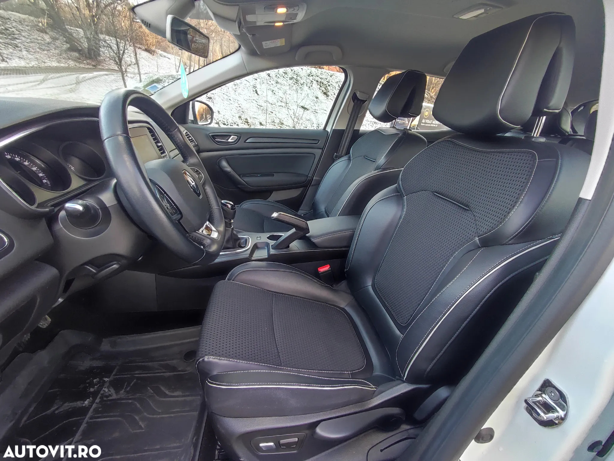 Renault Megane BLUE dCi 115 ZEN - 17
