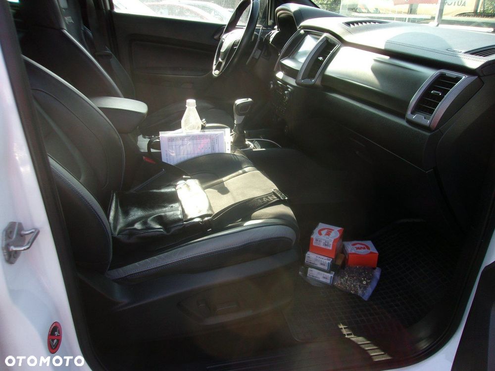 Ford Ranger Raptor - 35