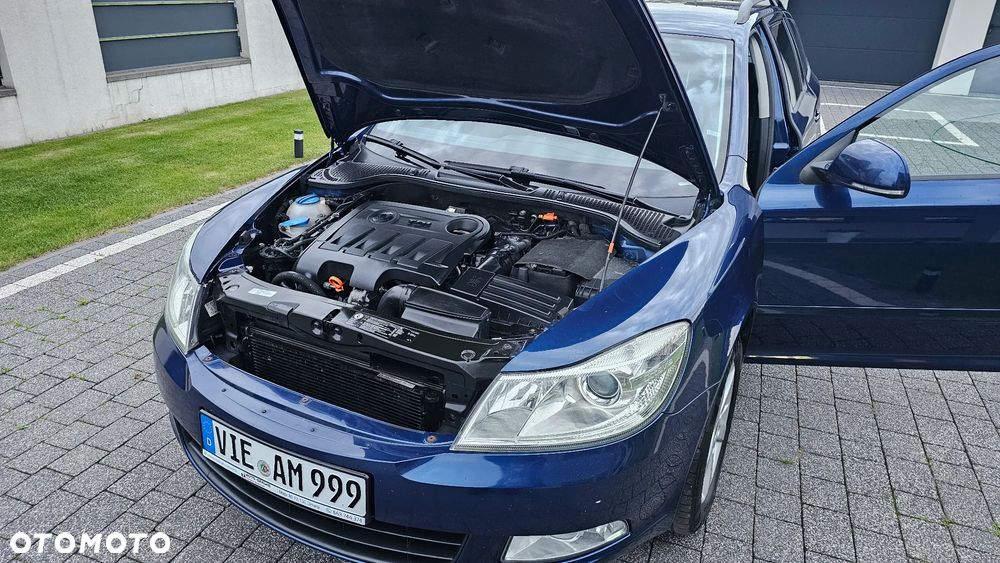 Skoda Octavia 2.0 TDI DPF Ambiente - 13