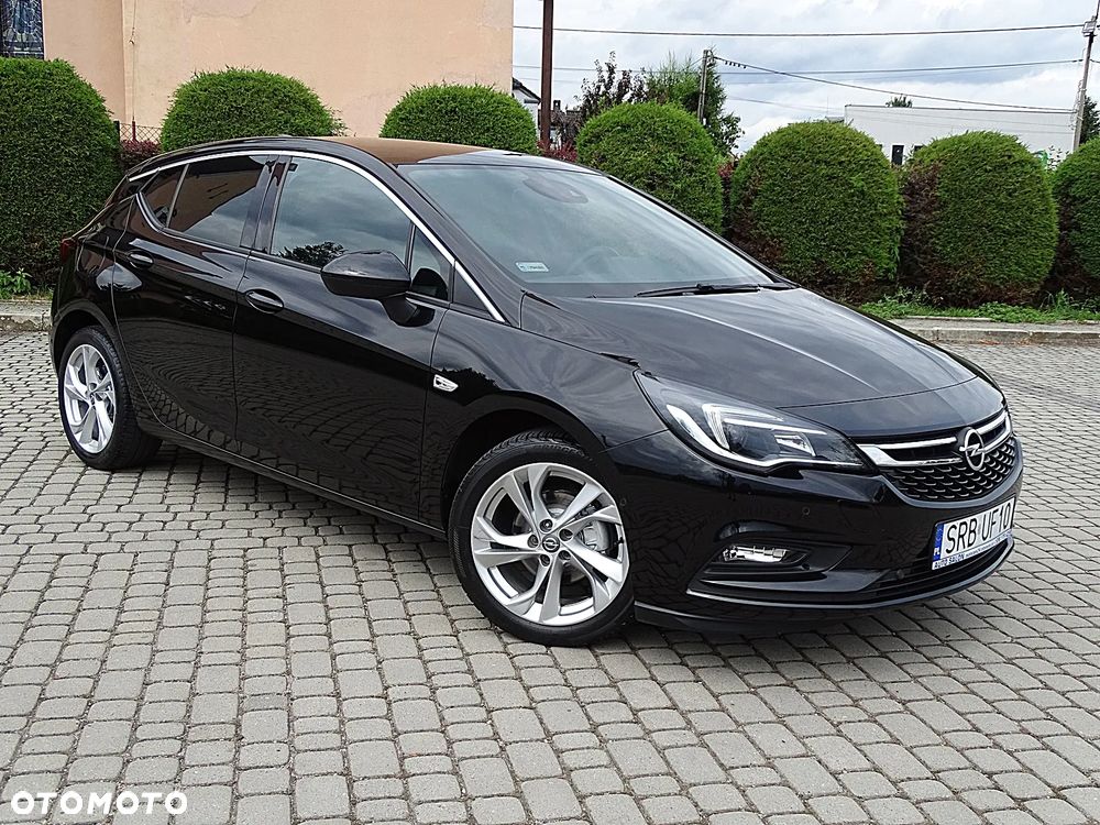 Opel Astra 1.4 T Dynamic - 24