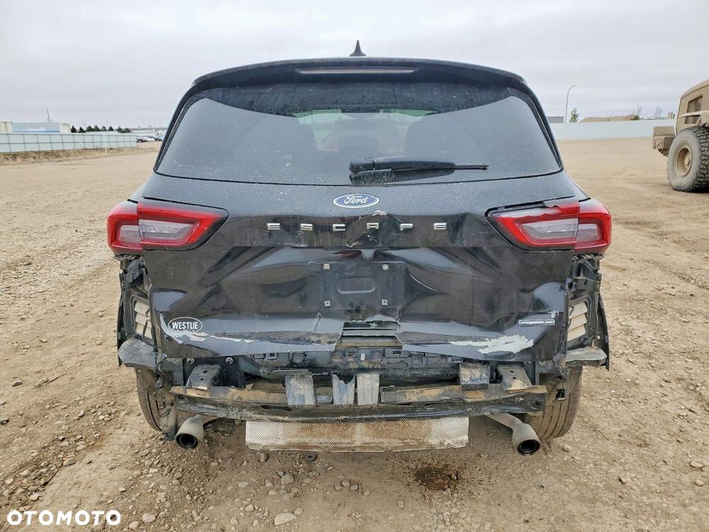 Ford Escape 2.0 EcoBoost AWD Titanium - 5