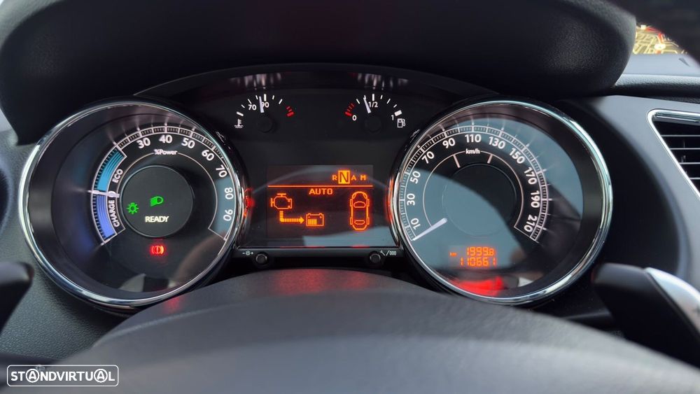 Peugeot 3008 2.0 HDi Hybrid4 99g - 10