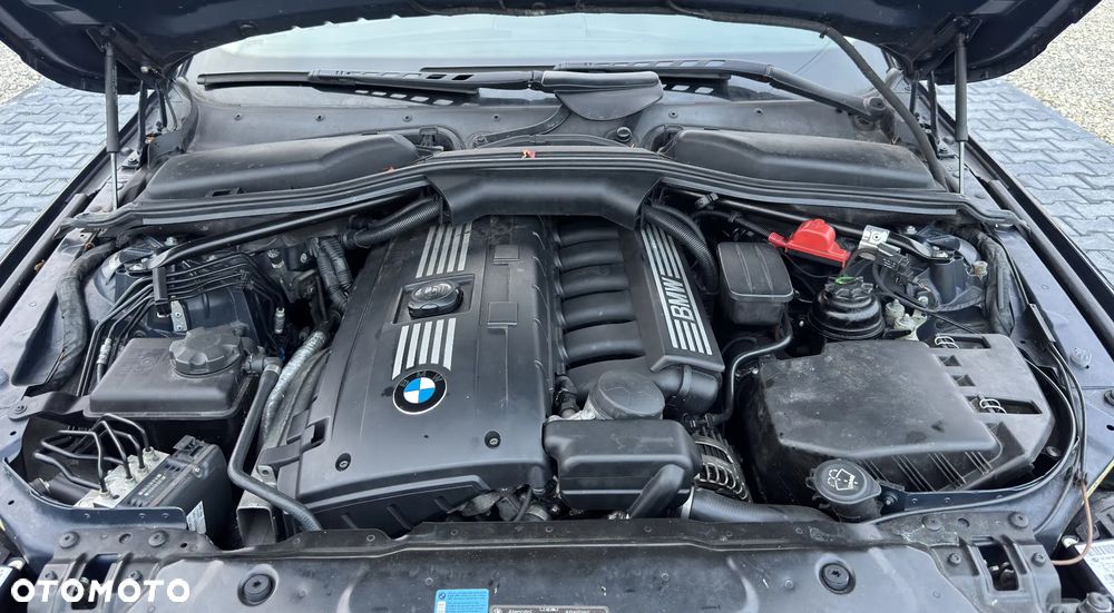 BMW Seria 5 525i Edition Exclusive - 33