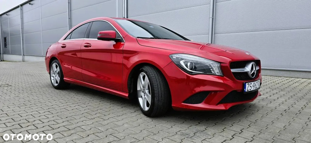 Mercedes-Benz CLA 250 4Matic 7G-DCT UrbanStyle Edition - 5