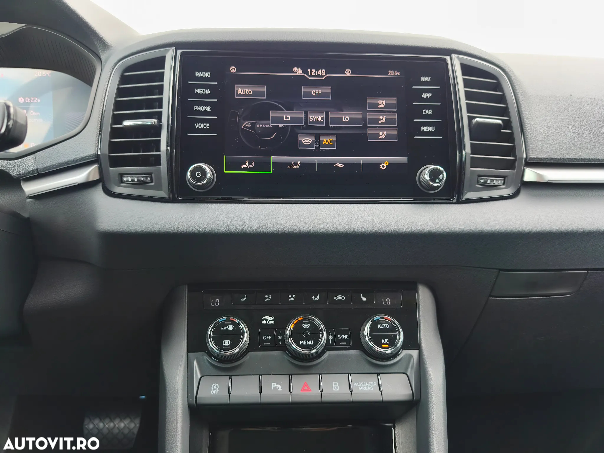 Skoda Karoq 1.5 TSI DSG Selection - 18