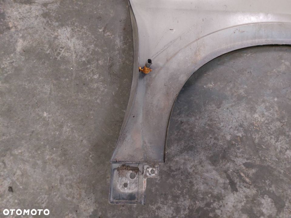 MASKA BŁOTNIK LEWY PRAWY LAMPY OPEL VECTRA C Z20R - 11