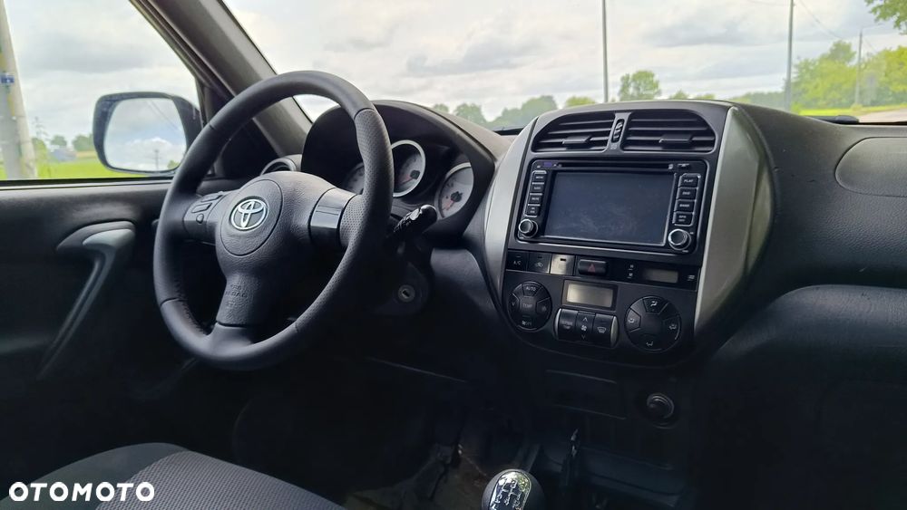 Toyota RAV4 2.0 D-4D 4x4 - 7