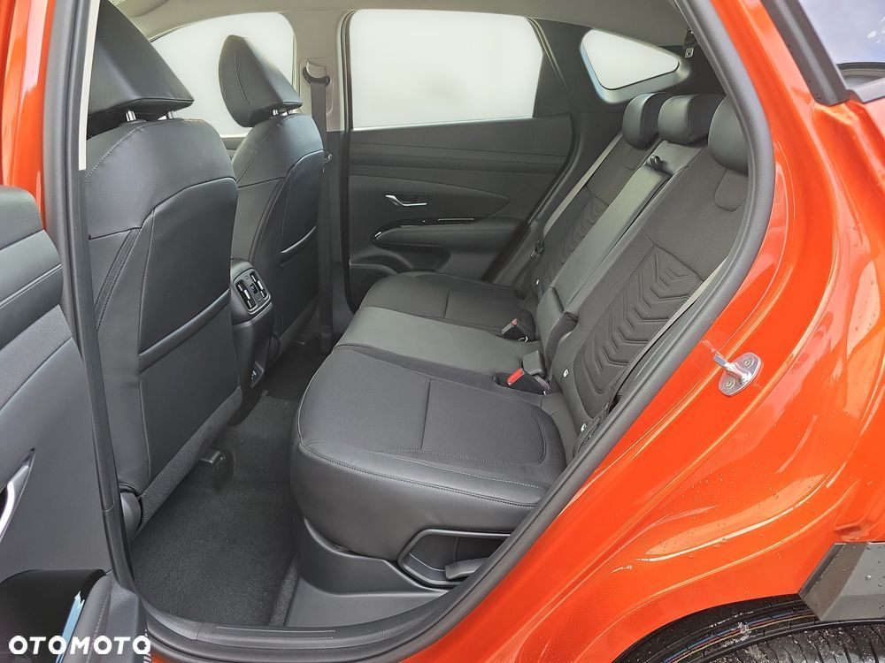 Hyundai Tucson 1.6 T-GDi HEV Executive 2WD - 8