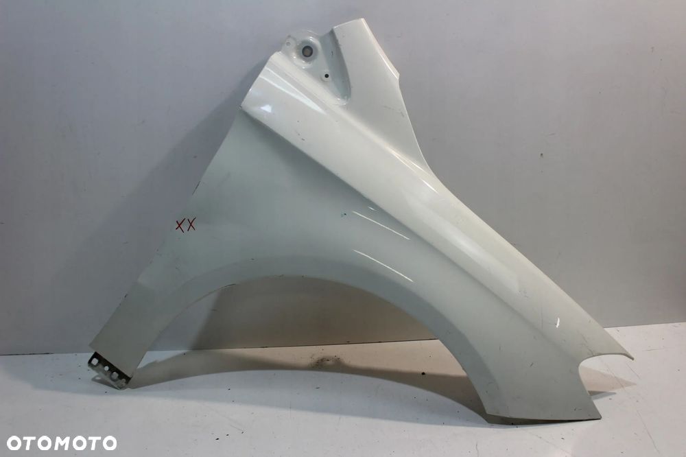 BŁOTNIK PRAWY PRZÓD MERCEDES B-KLASA W246 B246 246 LIFT OEM ŁADNY