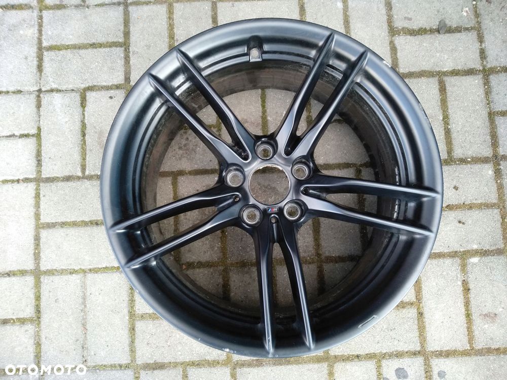 felga 9j 19 et29 bmw m3 f80 m4 f82 tył 8093920 - 1