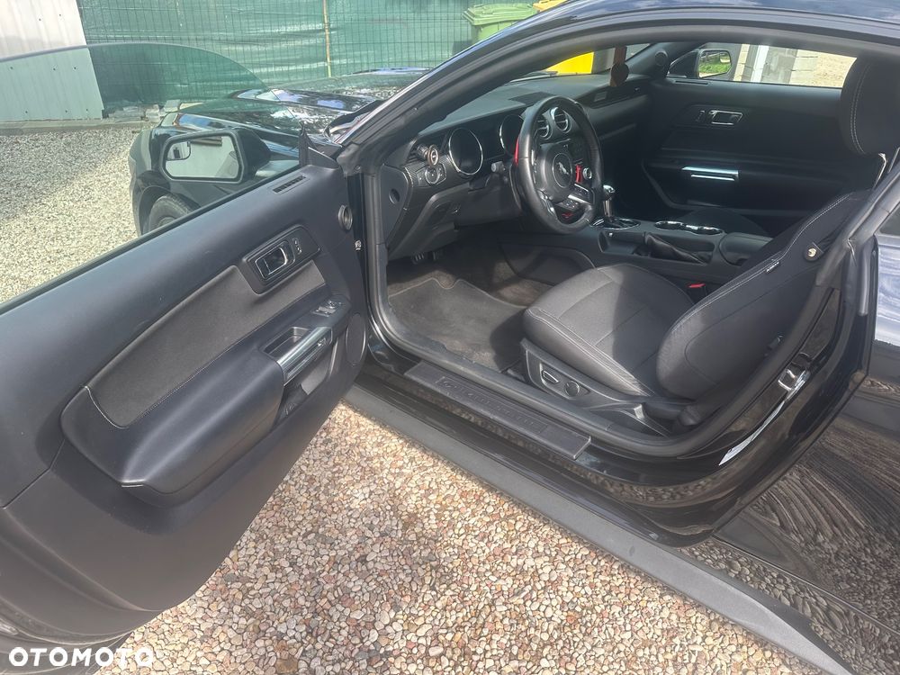 Ford Mustang 3.7 V6 - 6