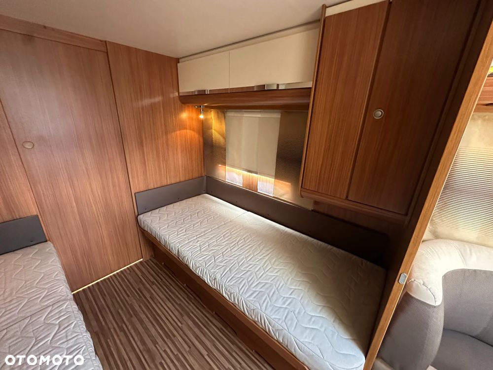 Adria ADORA 613 HT z przedsionkiem Isabella i napędem osi. RATY - 26
