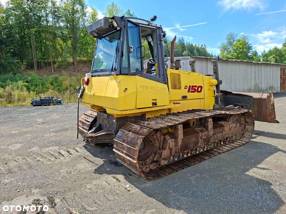 New Holland D 150 - 6