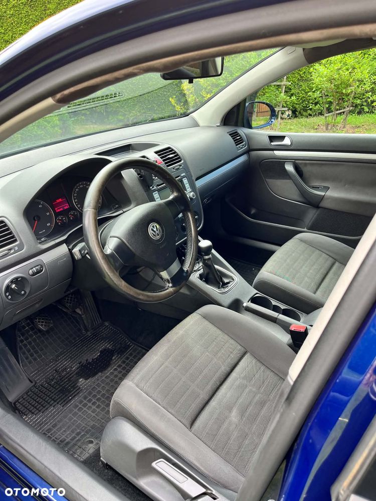 Volkswagen Golf 1.9 TDI Q-Line - 10